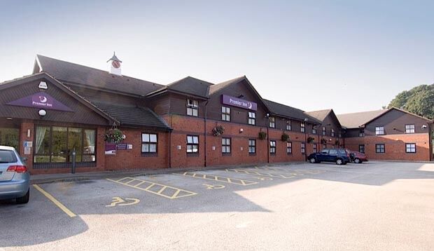 Premier Inn Birmingham Oldbury オールドベリー エクステリア 写真